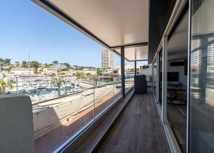 Magnifique Appartement Sur Le Port De Carry Le Rouet