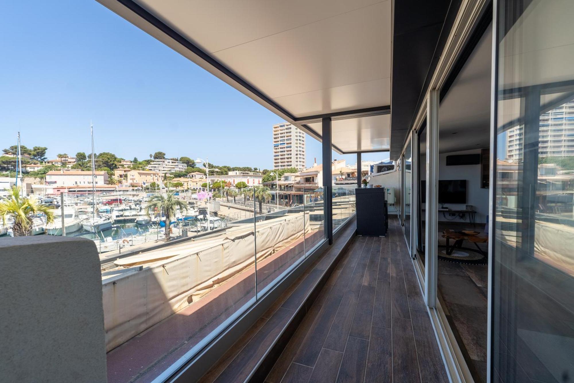 Apartment Magnifique Sur Le Port De Le Rouet Carry-le-Rouet