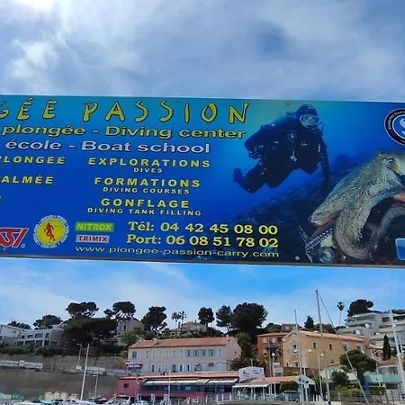 Magnifique Appartement Sur Le Port De Carry Le Rouet Exterior photo